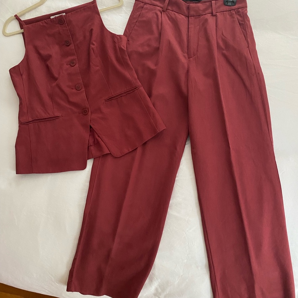 Madewell Women's Burgundy Trousers and Top Set